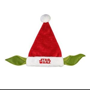 Disney Santa Hat Star Wars Yoda Hat With Yoda Ears NWT